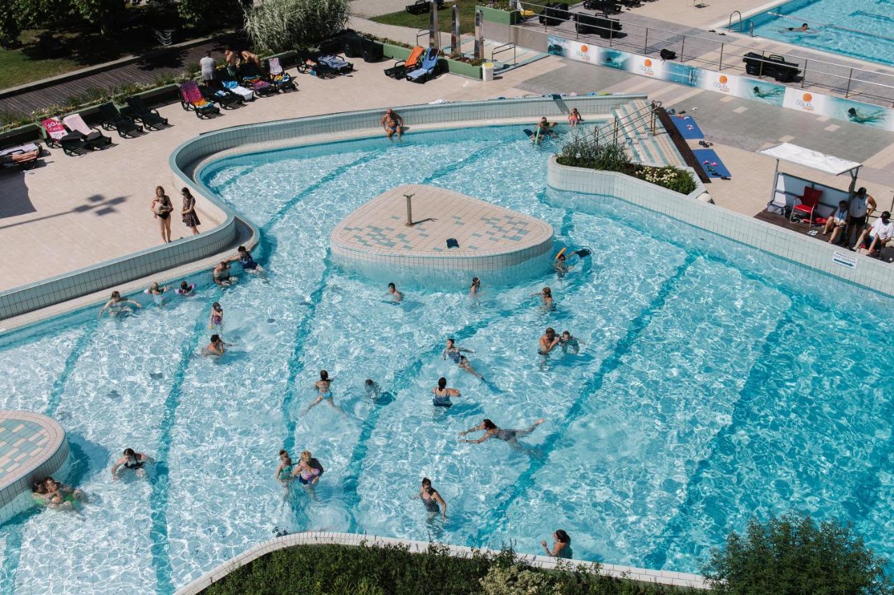 Portobello Wellness & Yacht Hotel Esztergom Esterno foto